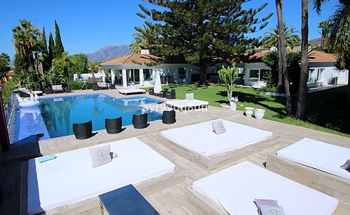 Villa in Elviria-Cabopino, Marbella, Spain 1