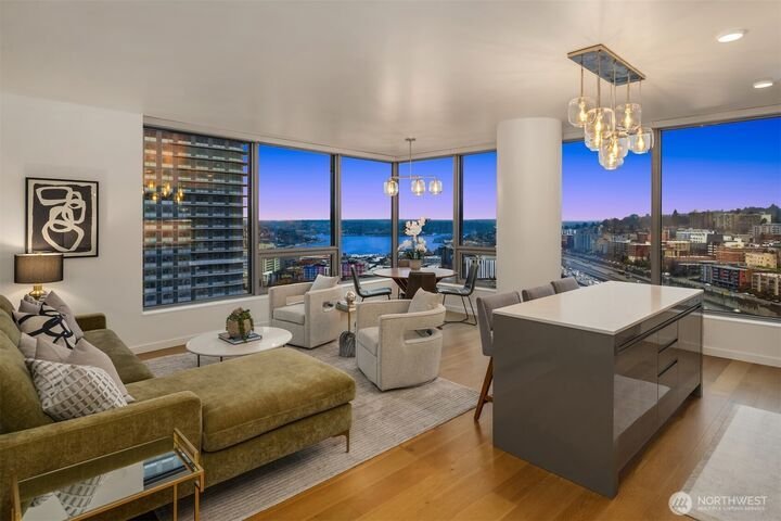 Condo in Seattle, Washington, United States 1 - 18615001