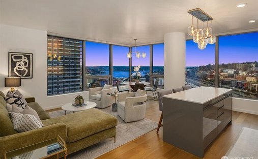 Condo in Seattle, Washington, United States 1