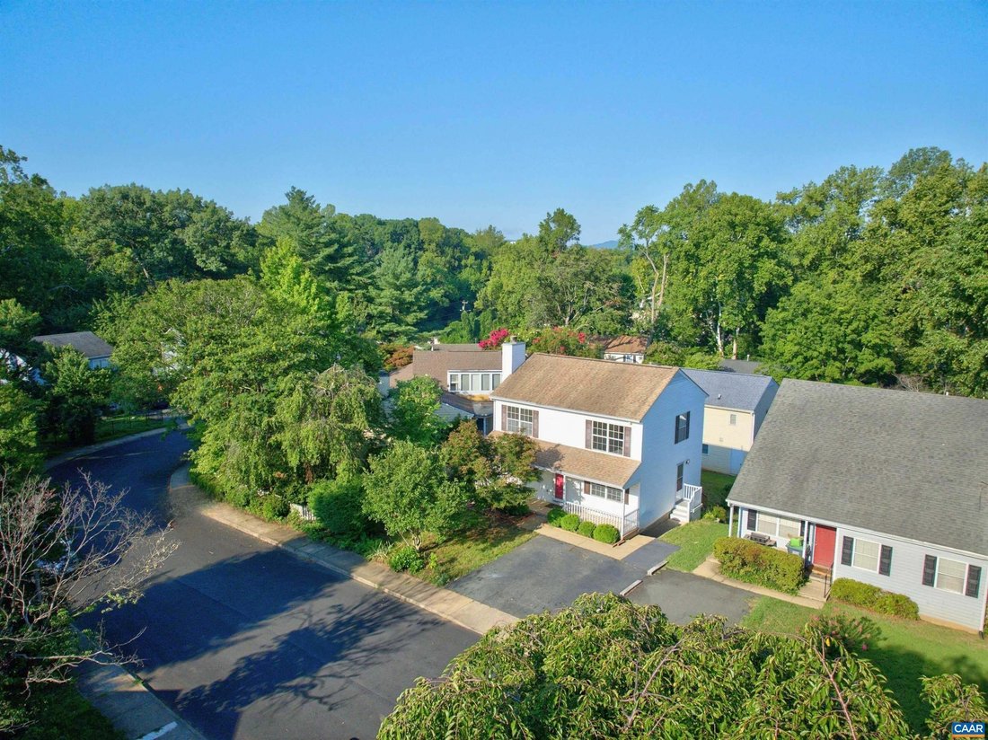 House in Charlottesville, Virginia, United States 2 - 18609770