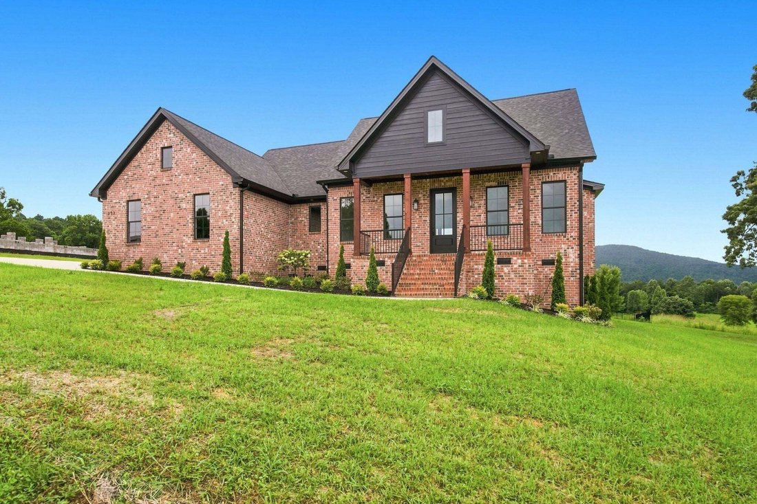House in McMinnville, Tennessee, United States 4 - 18152053