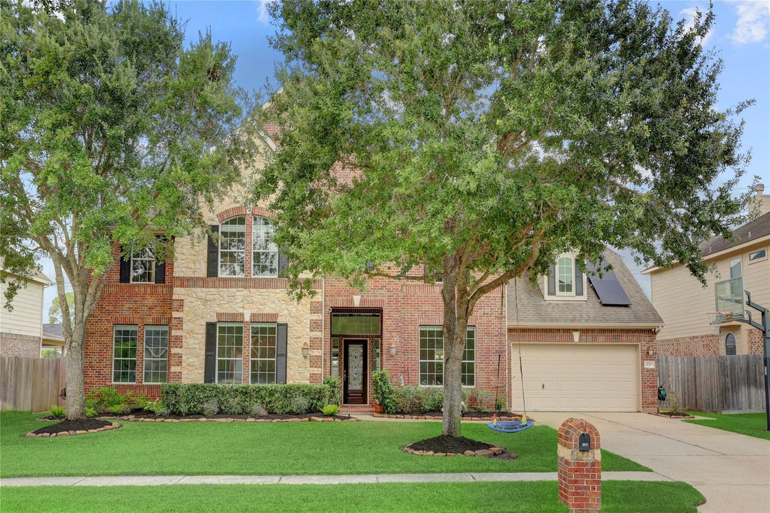 House in Friendswood, Texas, United States 1 - 18613360