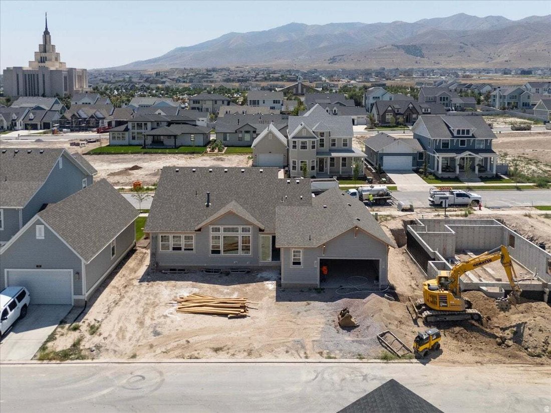 House in Saratoga Springs, Utah, United States 5 - 18611942