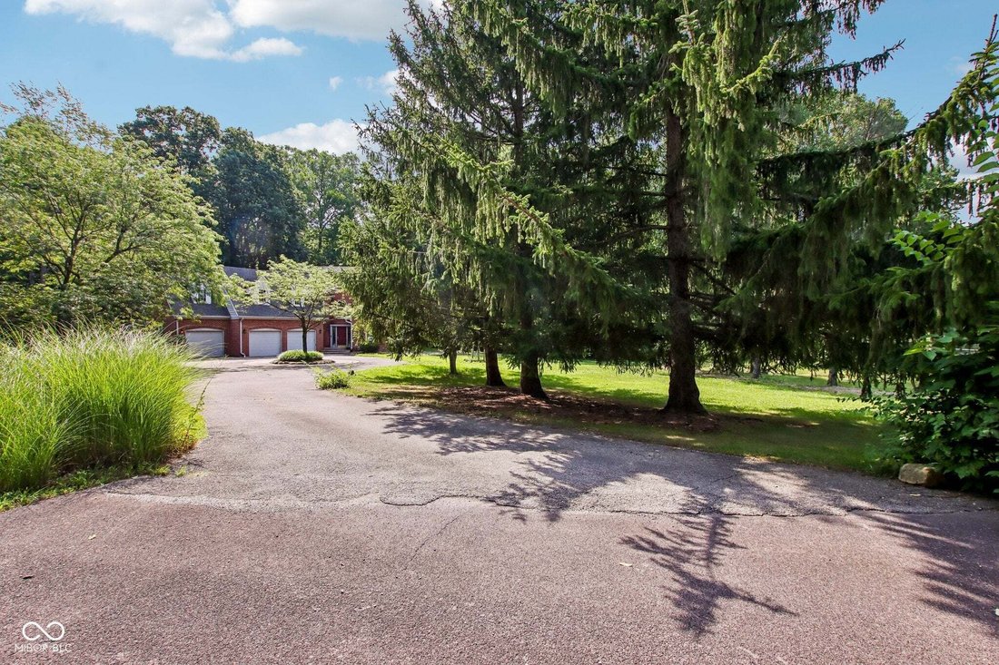 House in Indianapolis, Indiana, United States 3 - 18609102