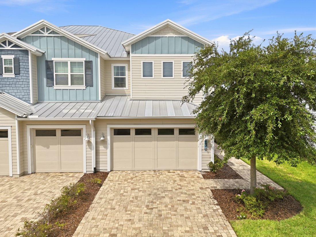 Fruit Cove, Florida, United States 2 - 18611348
