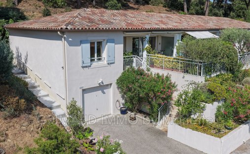 Villa in Ville-Les Saquedes-Le Bouillonnet, Sainte-Maxime, Frankreich 1