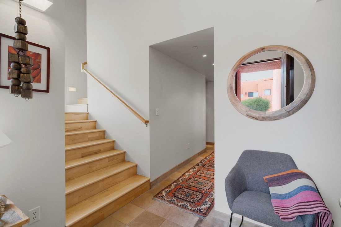 Condo in Santa Fe, New Mexico, United States 3 - 18615014