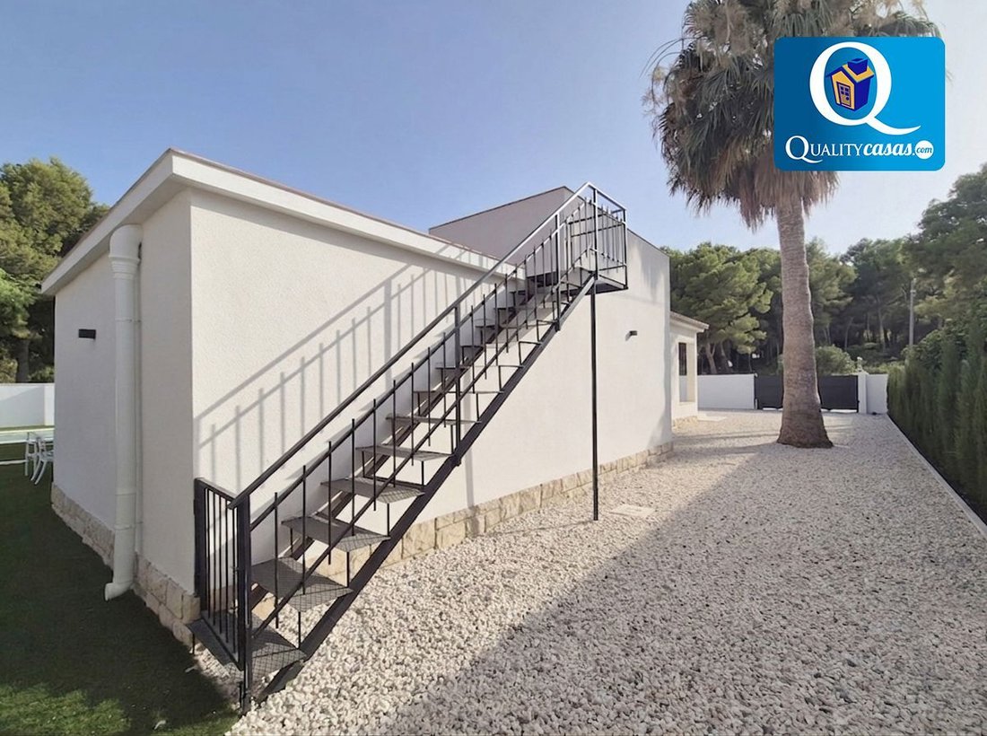 Villa in San Juan de Alicante, Valencian Community, Spain 4 - 18613628