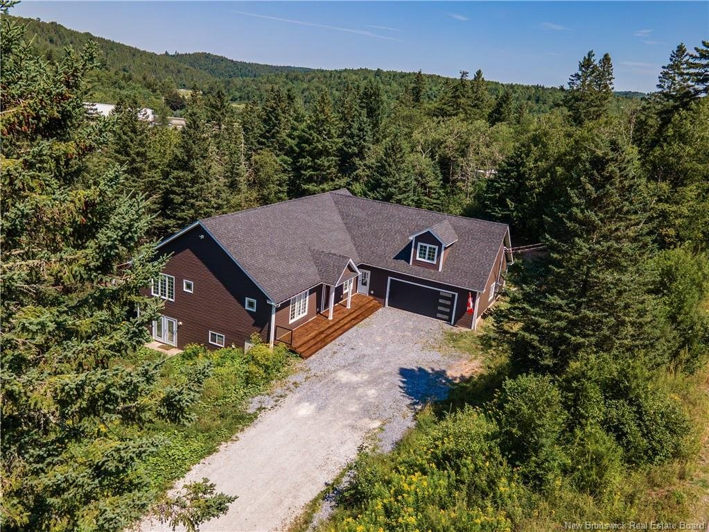 House in Quispamsis, New Brunswick, Canada 1 - 18613087