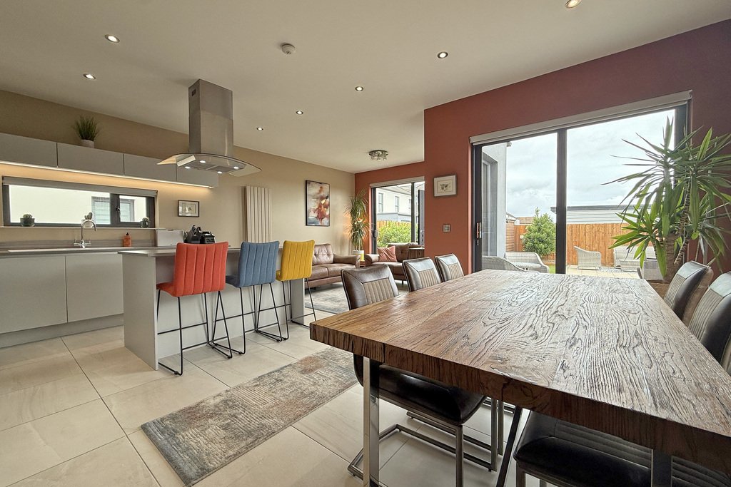 House in Portstewart, Causeway Coast and Glens District, Northern Ireland 3 - 18610285