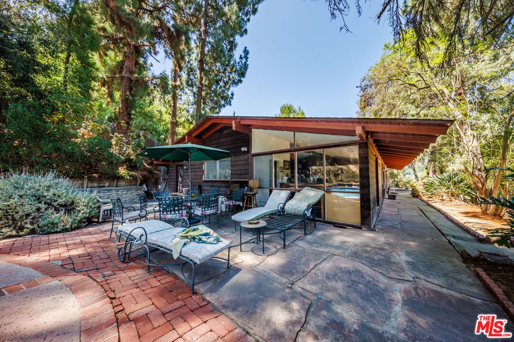 House in Los Angeles, California, United States 1 - 18614939