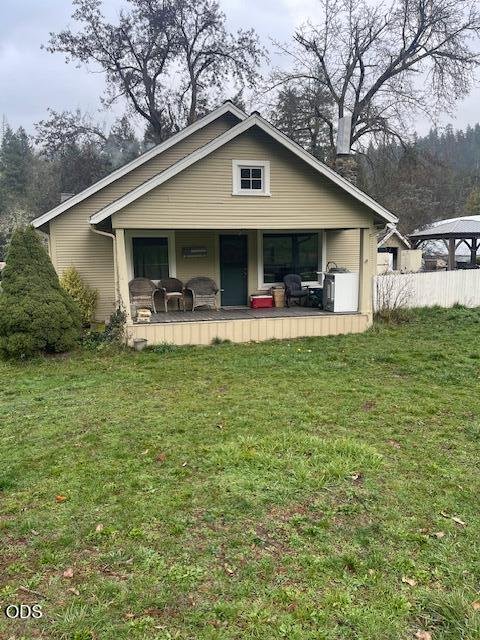 Maison à Williams, Oregon, États-Unis 2 - 18612634