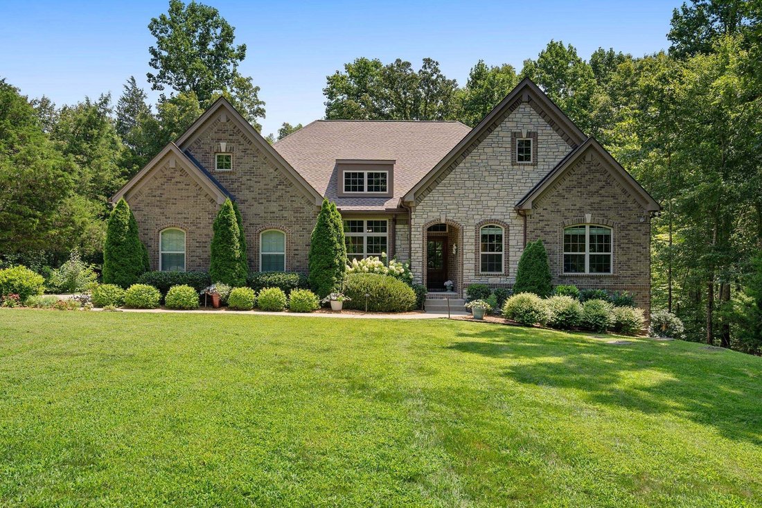 House in Bon Aqua, Tennessee, United States 2 - 18615250