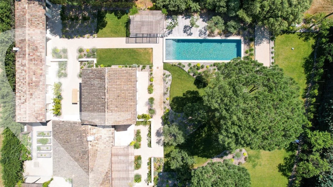 House in Eygalières, Provence-Alpes-Côte d'Azur, France 3 - 18610813