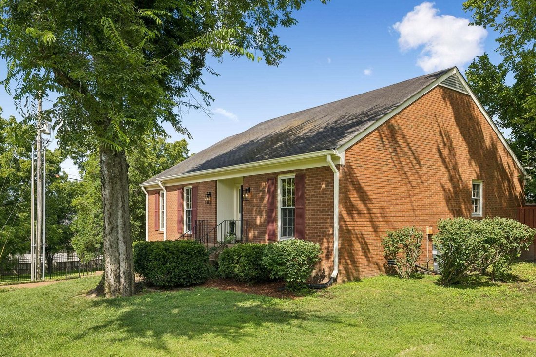 House in Forest Hills, Tennessee, United States 5 - 18612495
