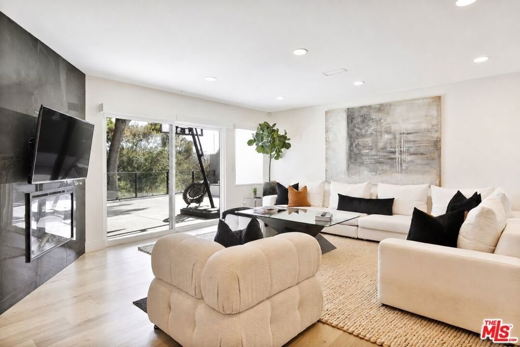 House in Los Angeles, California, United States 5 - 18518472