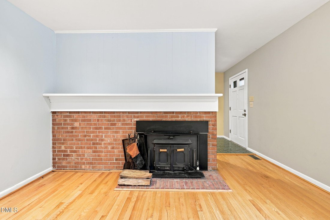 House in Chapel Hill, North Carolina, United States 5 - 18609432