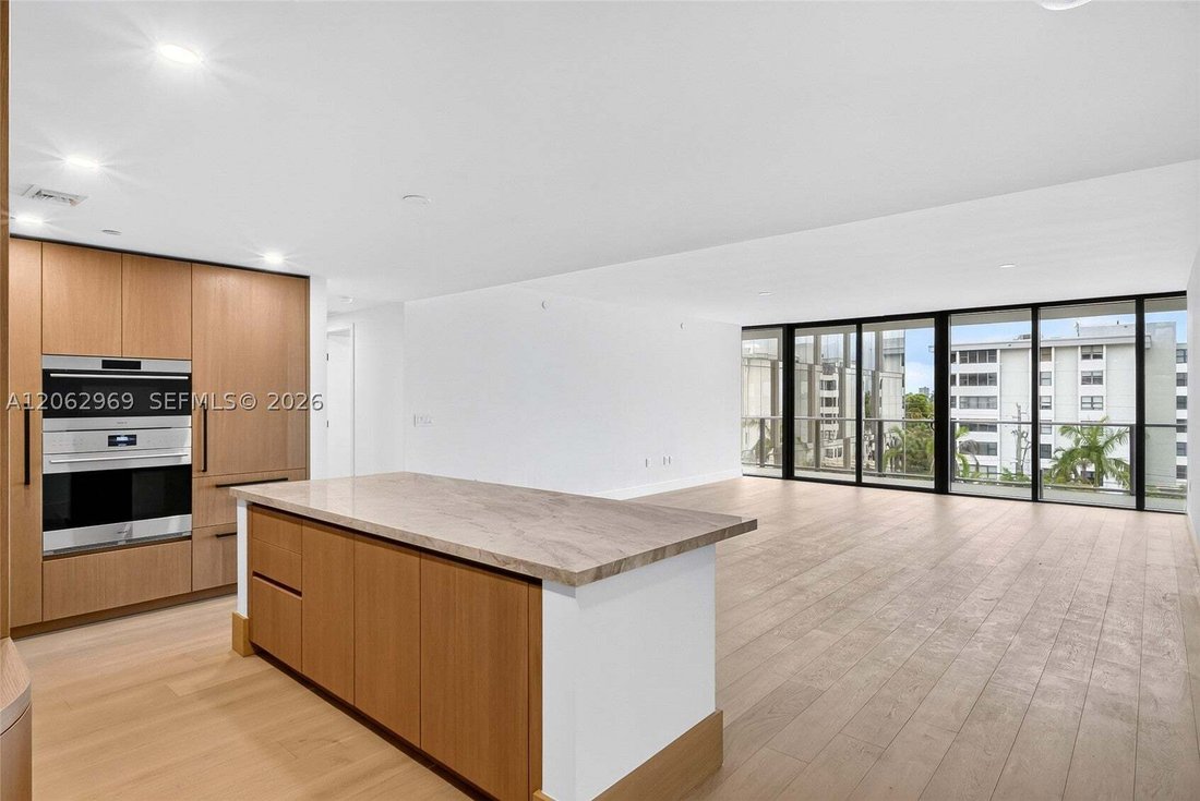Condo in Bal Harbour, Florida, United States 5 - 18612523