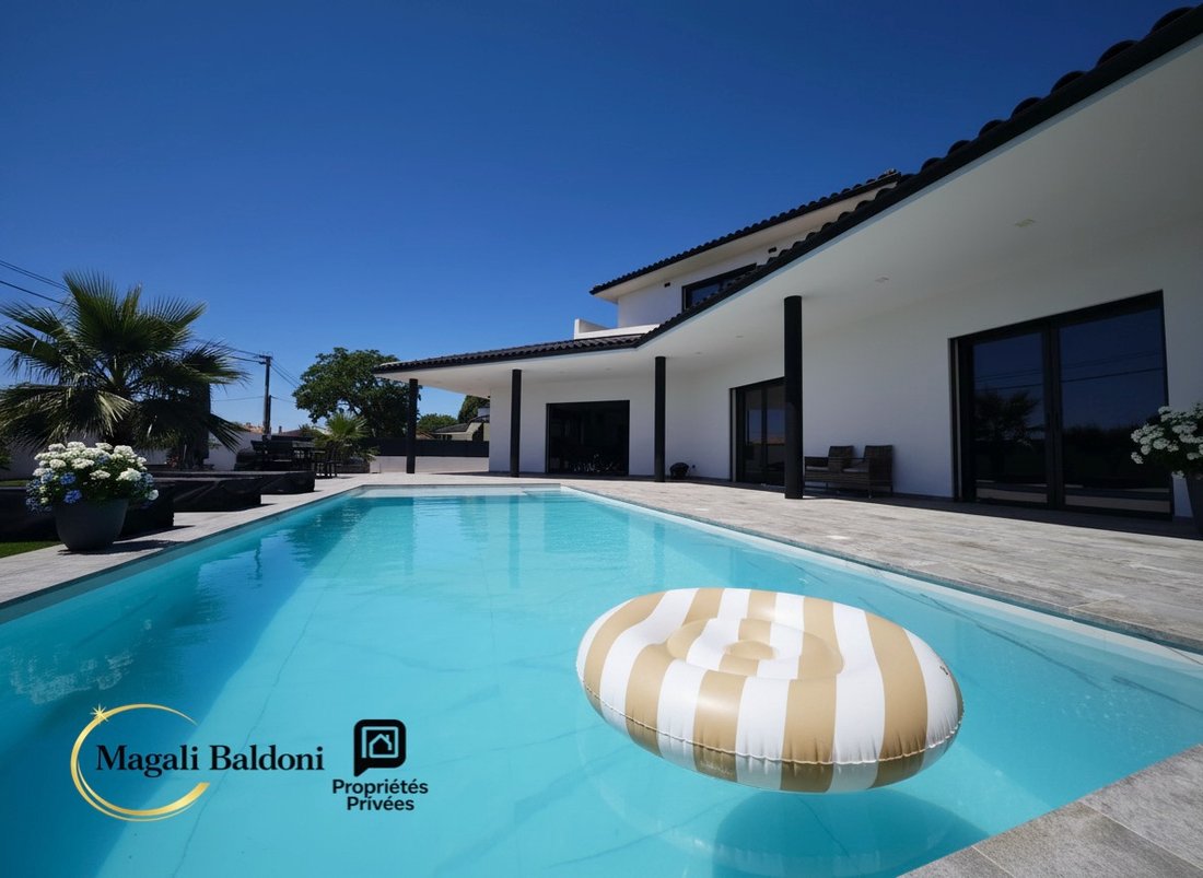 Villa in Partie Nord-Ferrieres-Cadenades-Rouviere, Le Muy, France 4 - 18611046