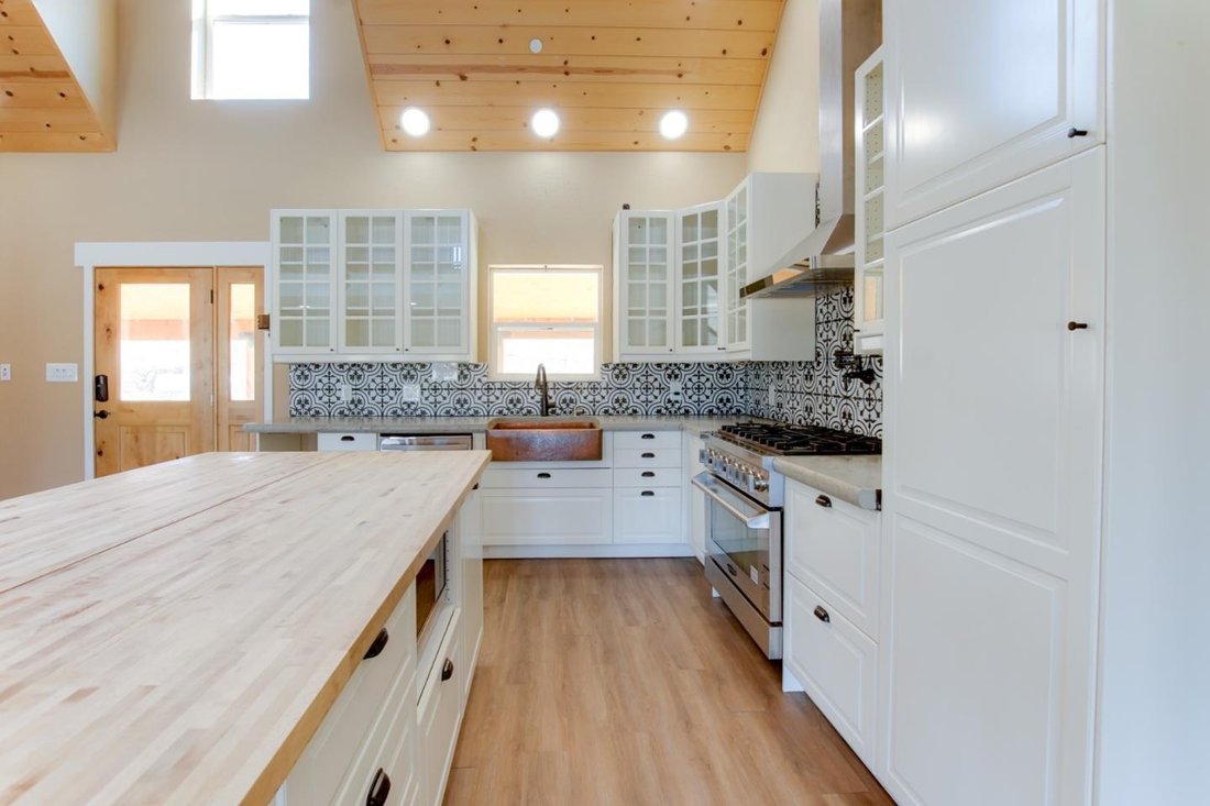 House in Paicines, California, United States 5 - 18612090