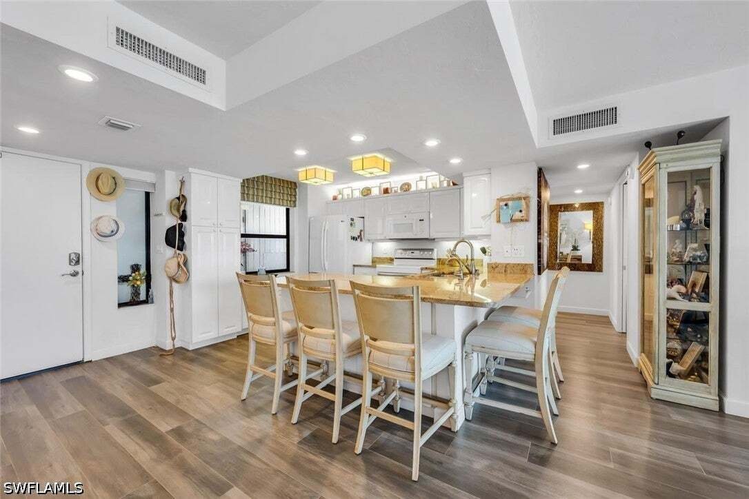 Condo in Bonita Springs, Florida, United States 4 - 18609239