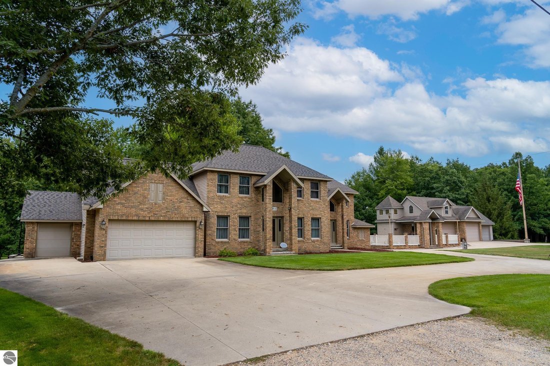 House in Weidman, Michigan, United States 2 - 18609640