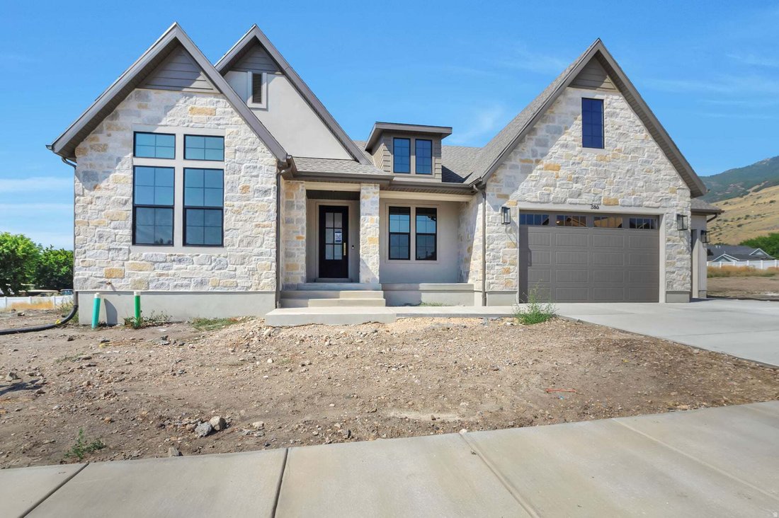 House in Centerville, Utah, United States 1 - 18611940