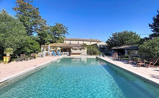 Villa in Uzès, Occitania, France 1