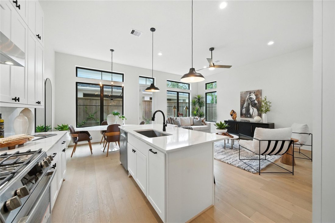 House in Houston, Texas, United States 3 - 18613392