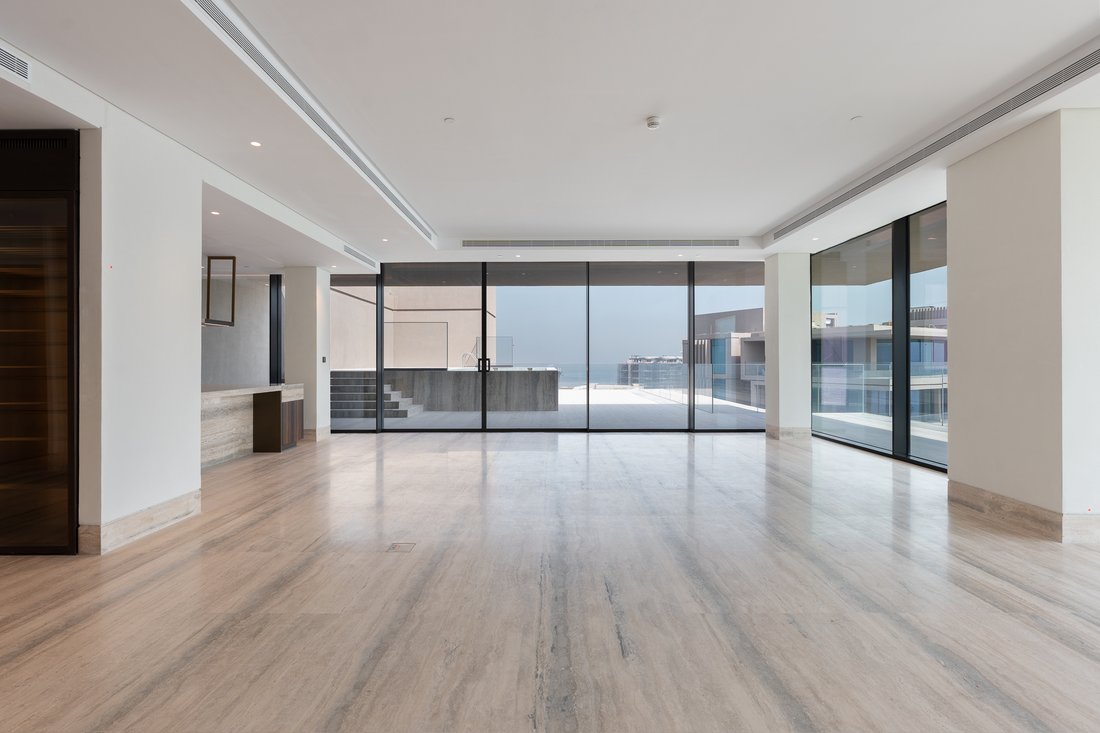 Apartment in Palm Jumeirah, Dubai, United Arab Emirates 3 - 18610781