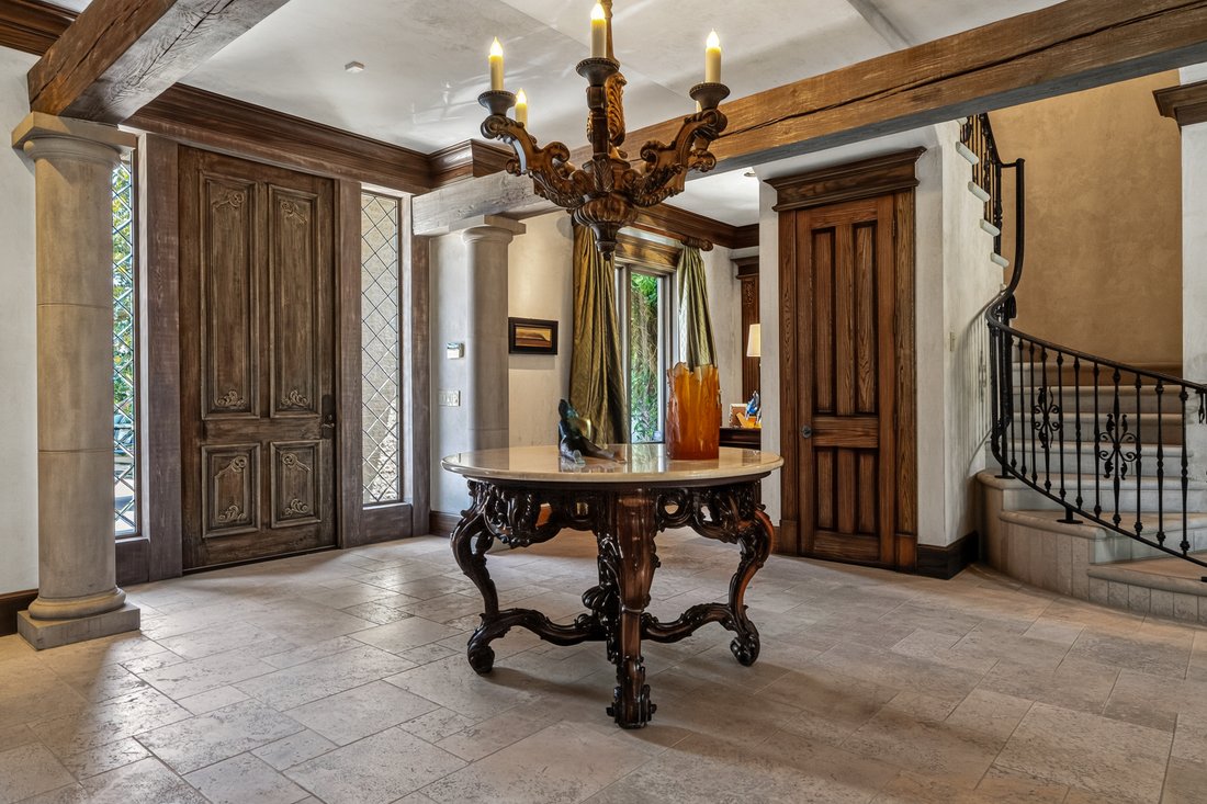 House in Nichols Hills, Oklahoma, United States 2 - 18611017