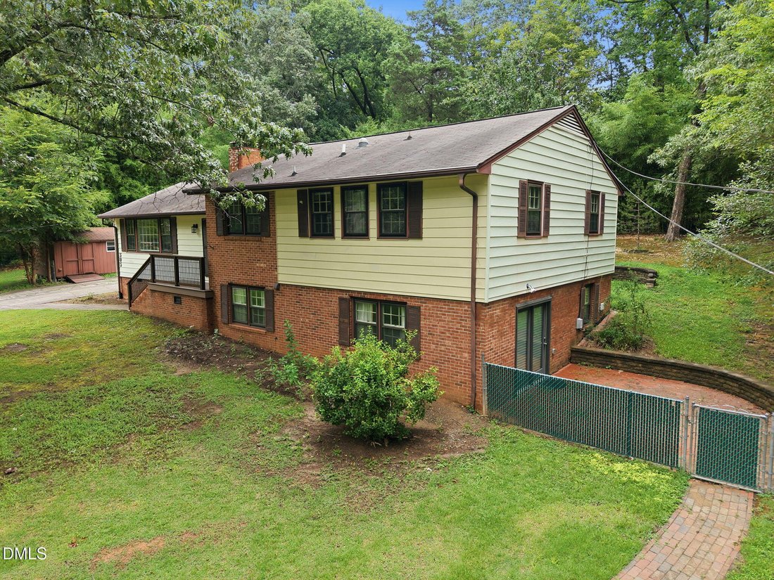 House in Chapel Hill, North Carolina, United States 2 - 18609432