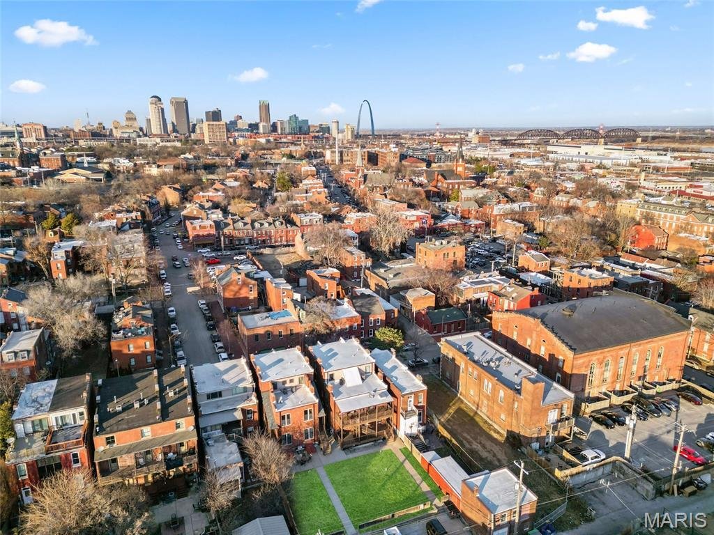 St. Louis, Missouri, United States 4 - 18609280