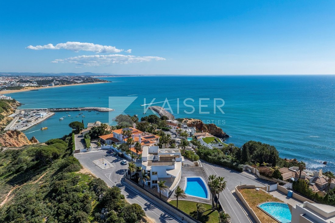 Villa in Praia dos Pescadores, Olhos de Agua, Portugal 2 - 17454684