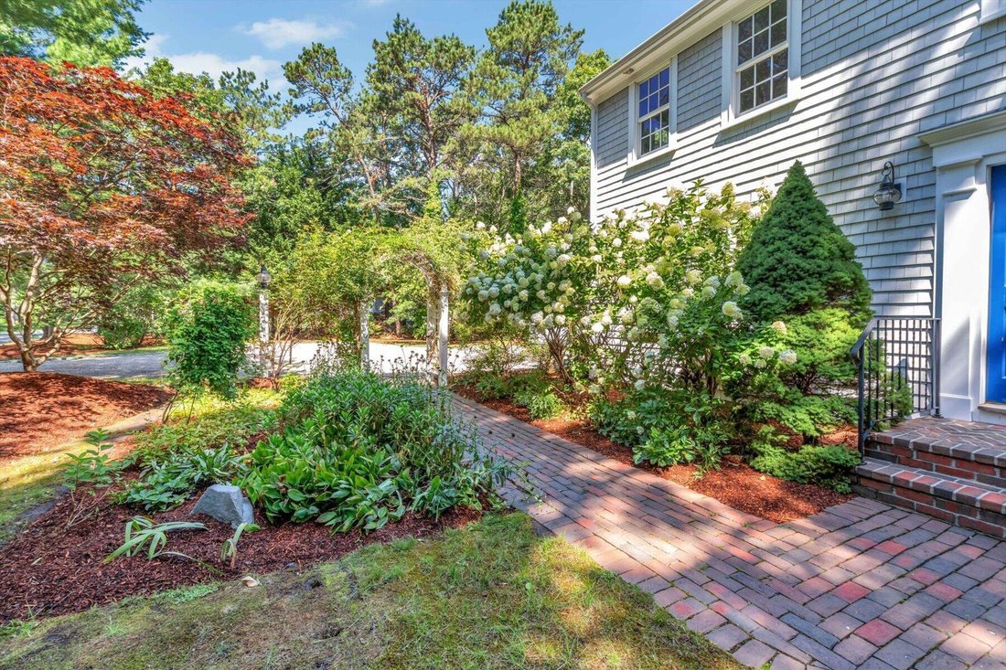 House in Mashpee, Massachusetts, United States 4 - 18609846