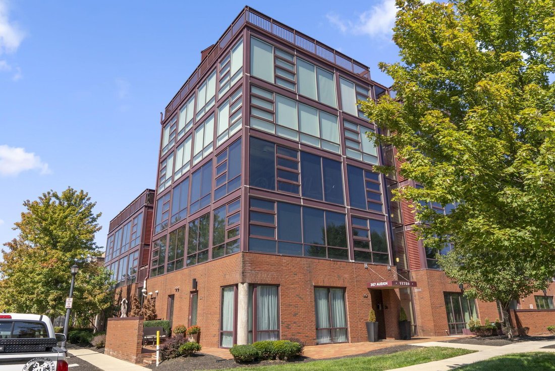 Condo in Columbus, Ohio, United States 2 - 18611887
