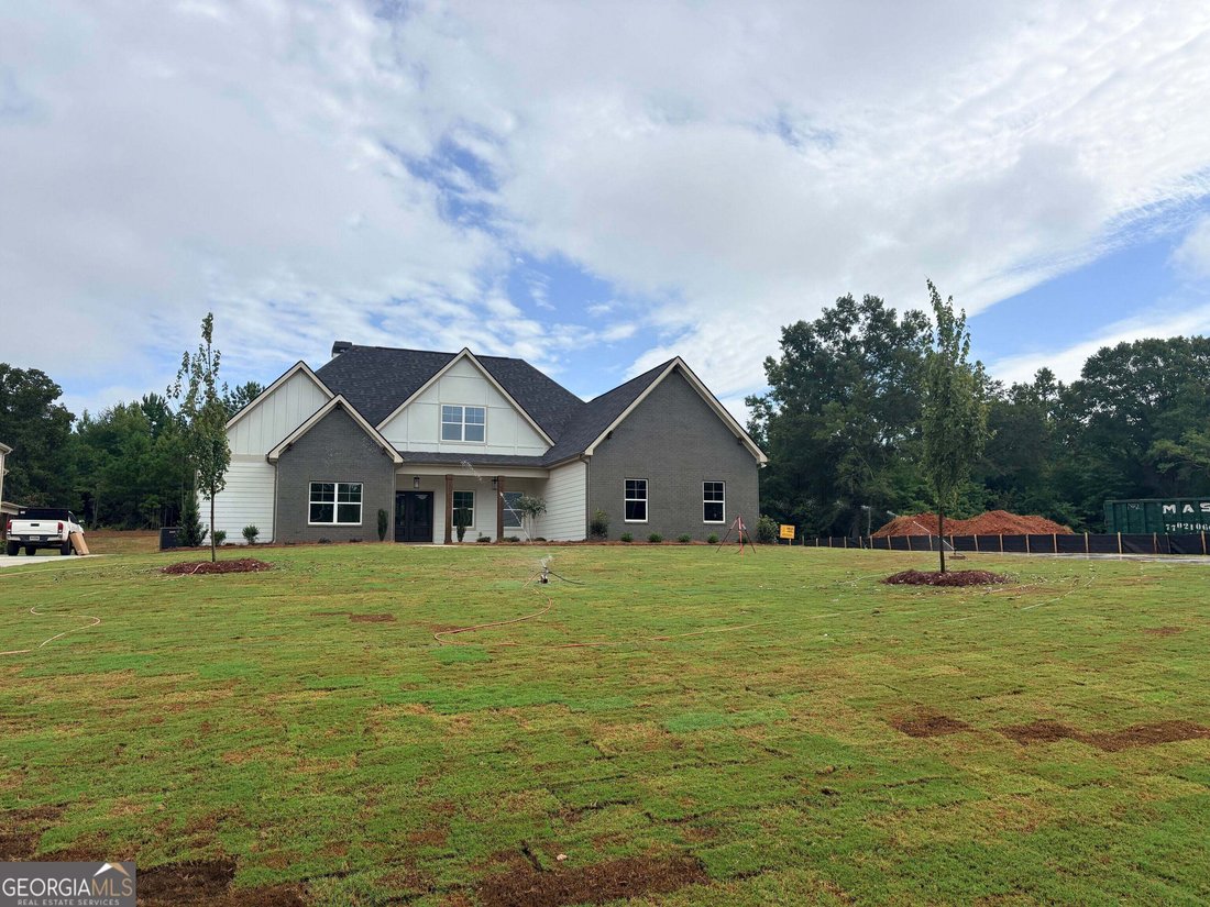House in Senoia, Georgia, United States 2 - 18527668