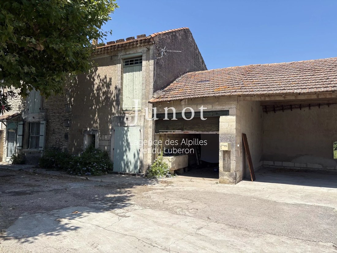 House in Saint-Rémy-de-Provence, Provence-Alpes-Côte d'Azur, France 1 - 18610901