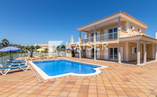 Villa in Guia, Algarve, Portugal 1