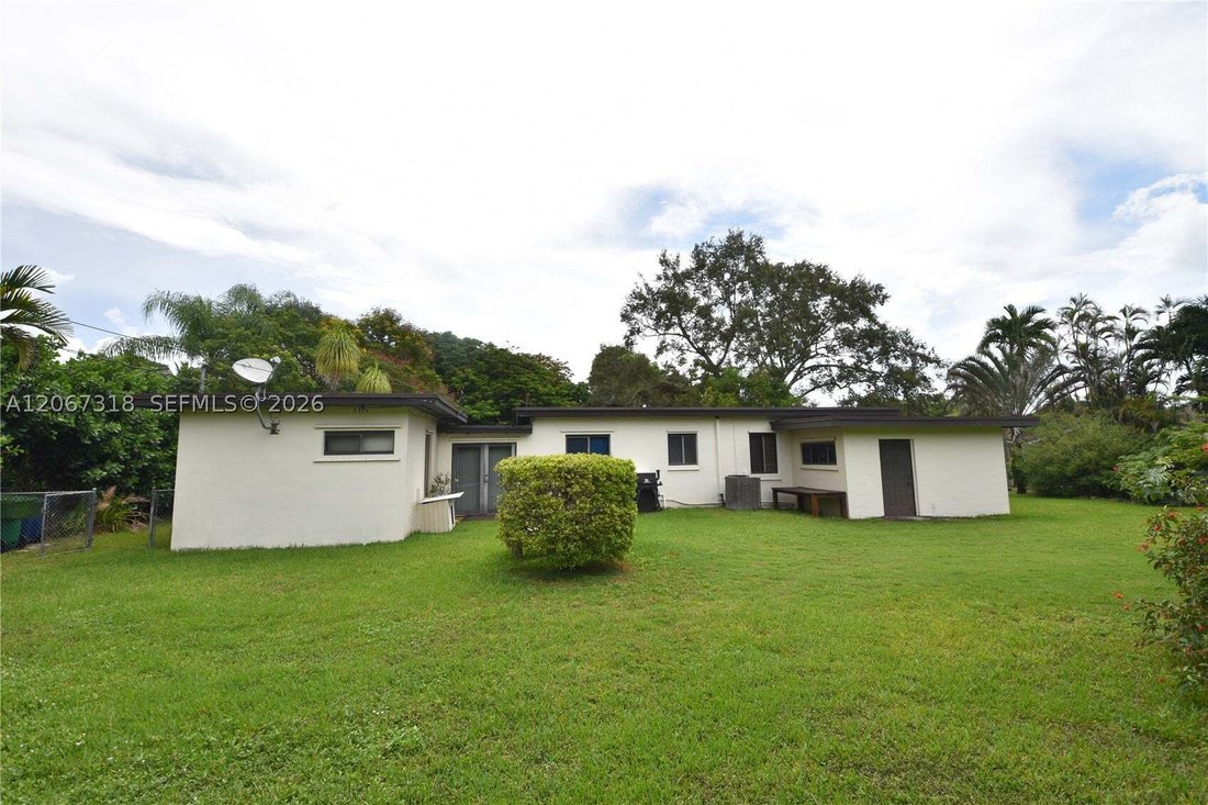 House in Miami, Florida, United States 3 - 18612556