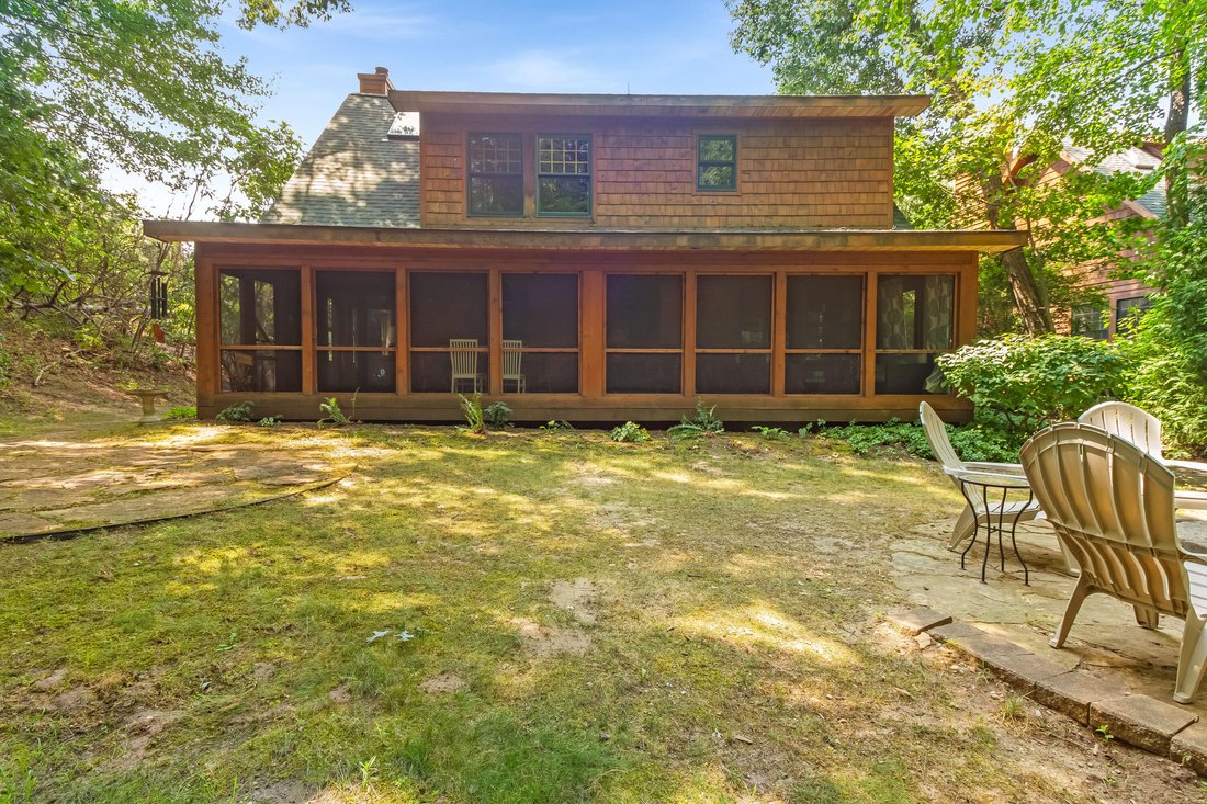 House in Fennville, Michigan, United States 5 - 18614054