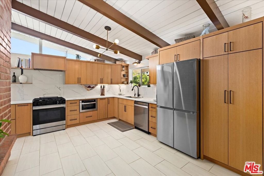 House in Los Angeles, California, United States 5 - 18611834