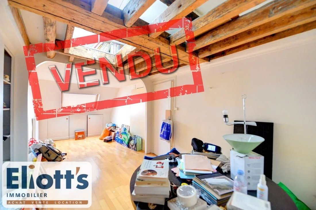 Apartment in Saint Merri, Paris 4e Arrondissement, Paris 1 - 17447154