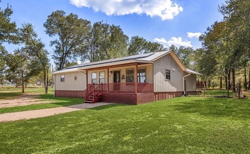 House in Lockhart, Texas, United States 1