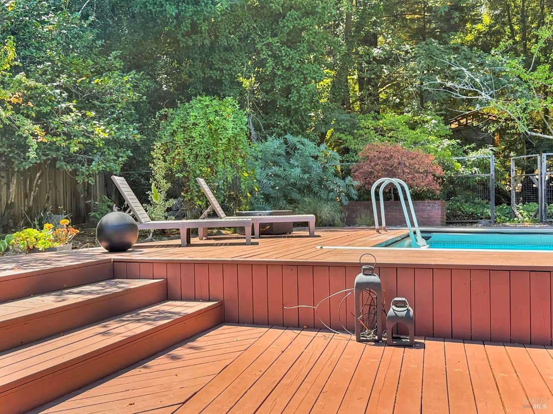 House in Guerneville, California, United States 5 - 18614742