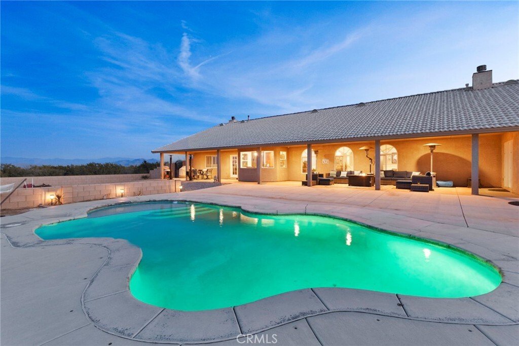 House in Hesperia, California, United States 2 - 17343486