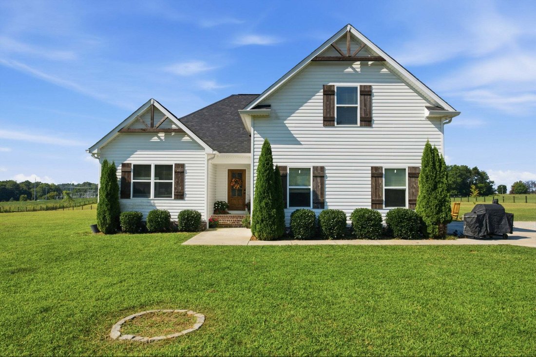 House in Cross Plains, Tennessee, United States 1 - 18612444