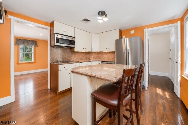 House in Summit, New Jersey, United States 5 - 18614794