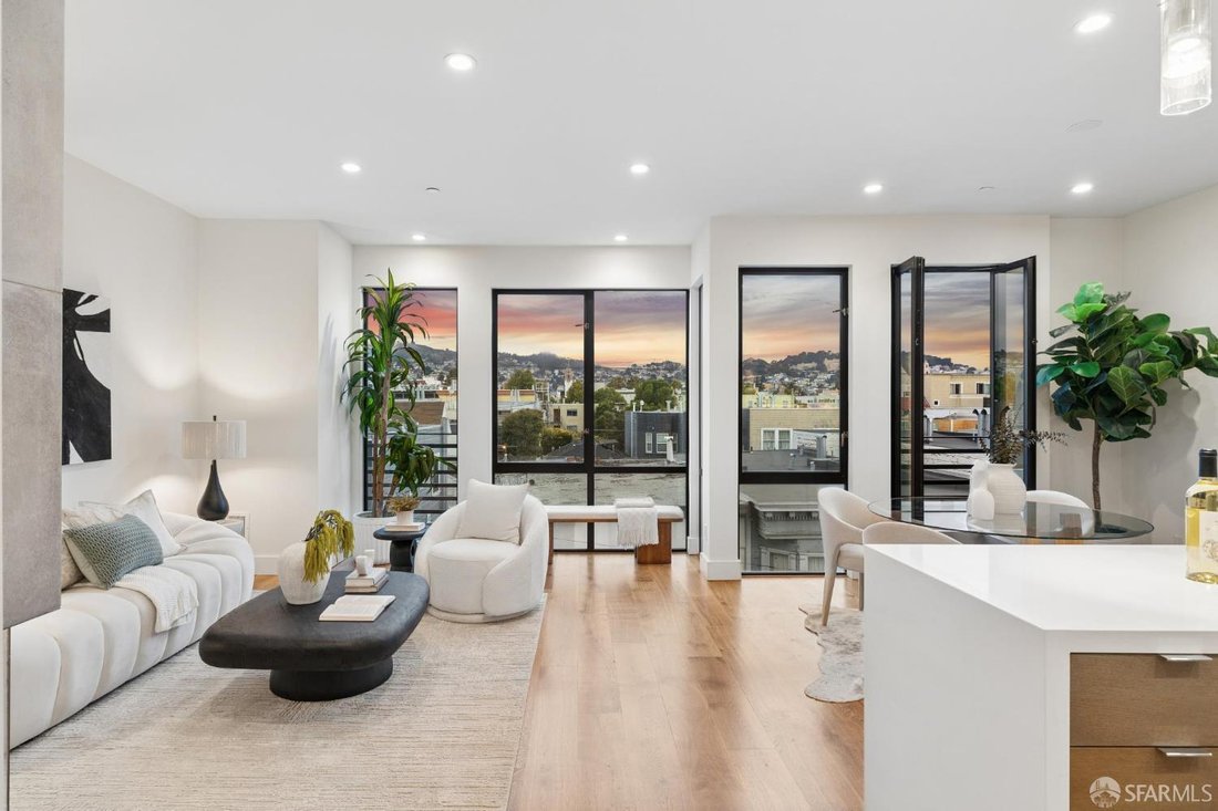 Condo in San Francisco, California, United States 1 - 18611977