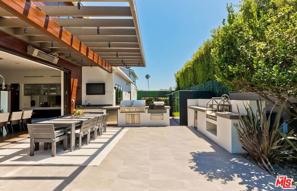 House in Los Angeles, California, United States 4 - 18611808